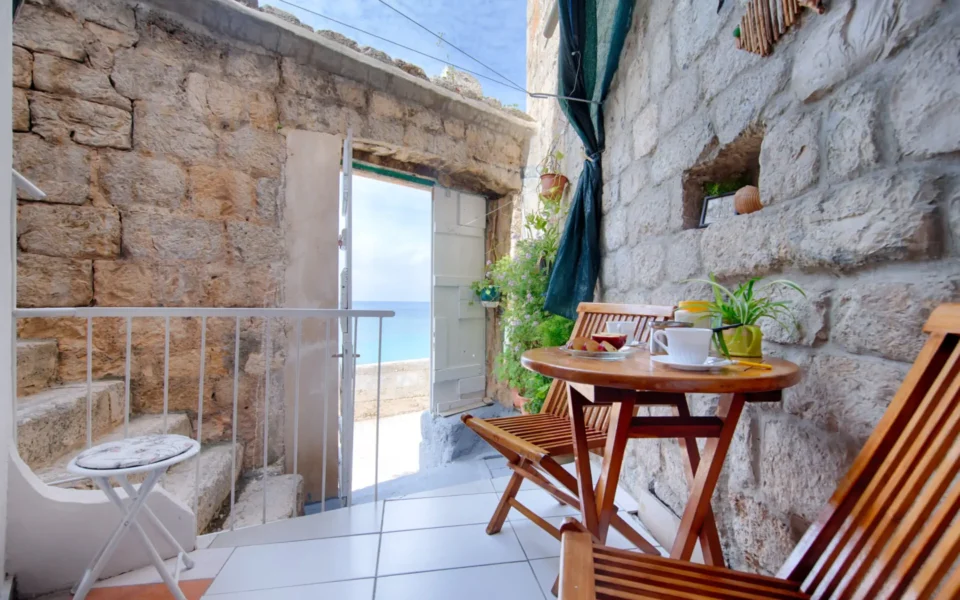 Holidays in Komiža - Apartment Porpini photo gallery