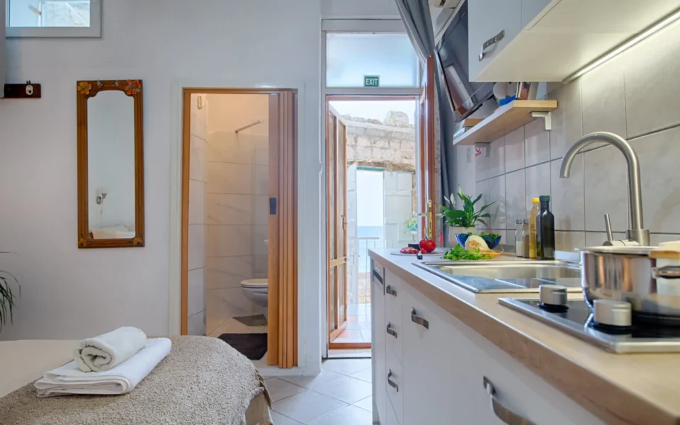 Holidays in Komiža - Apartment Porpini photo gallery